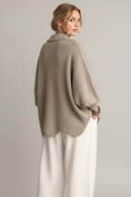 Cardigan beige espalda