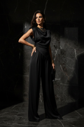 Elena Negro Pose 3
