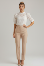 Sonia - Blusa de encaje con mangas abullonadas
