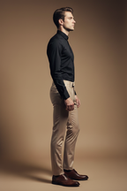 Pantalón beige - perfil
