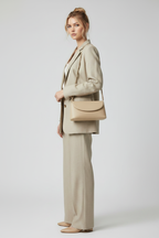 Patricia Beige