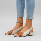 Sandalias camel vaqueros gris