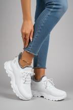 Sneakers blancas tres cuartos